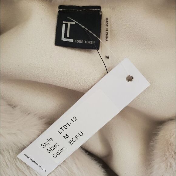 Love Token BENTLEY FAUX FUR TIE WRAP JACKET - Picture 14 of 16